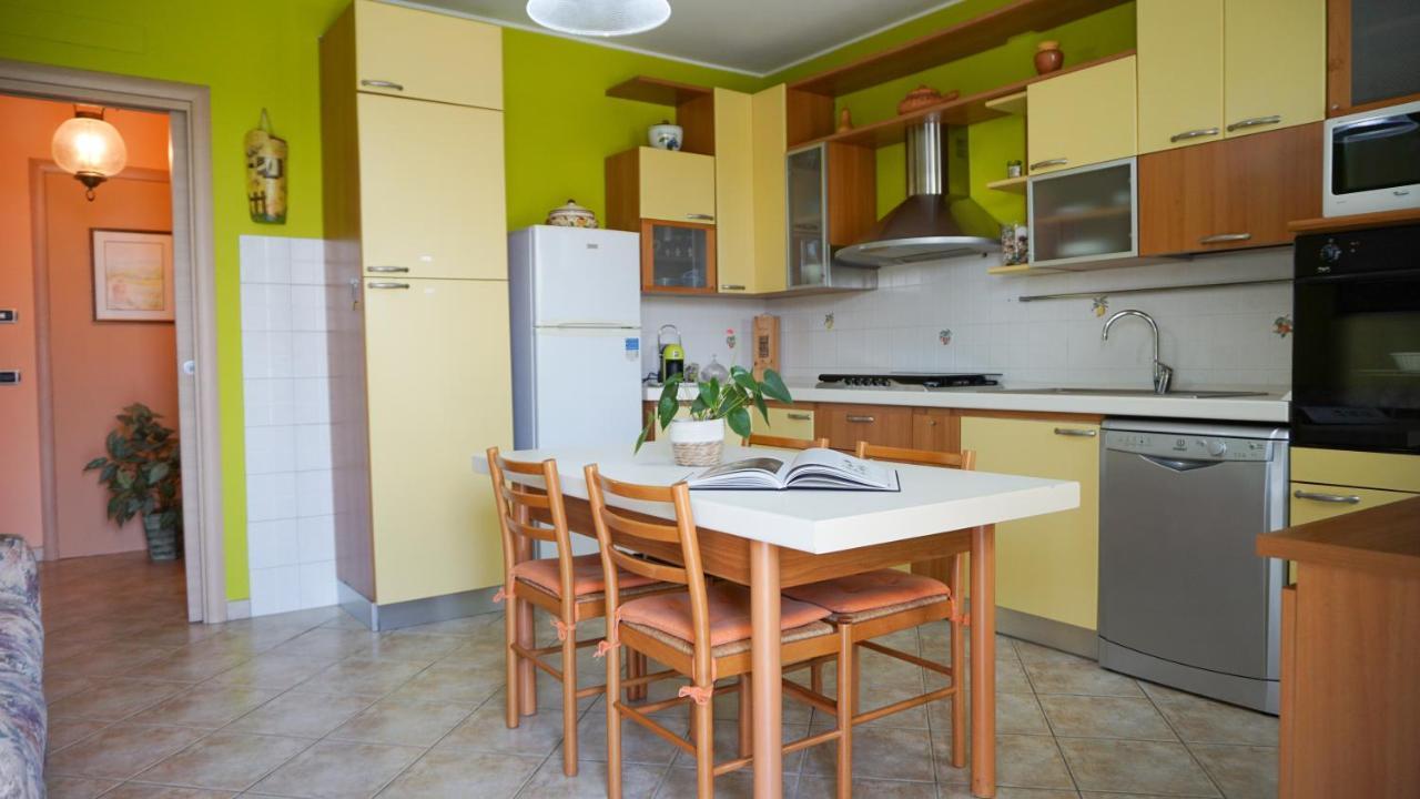 Appartement Sunny House à Diano dʼAlba Extérieur photo