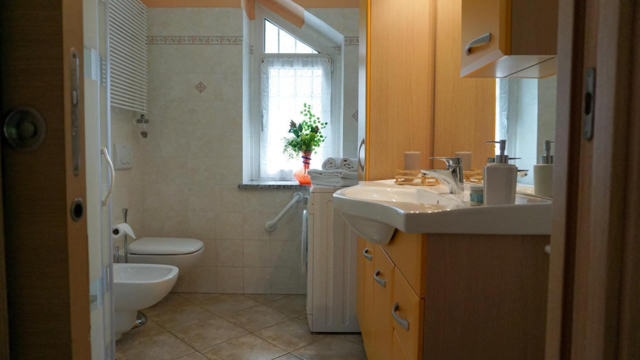 Appartement Sunny House à Diano dʼAlba Extérieur photo